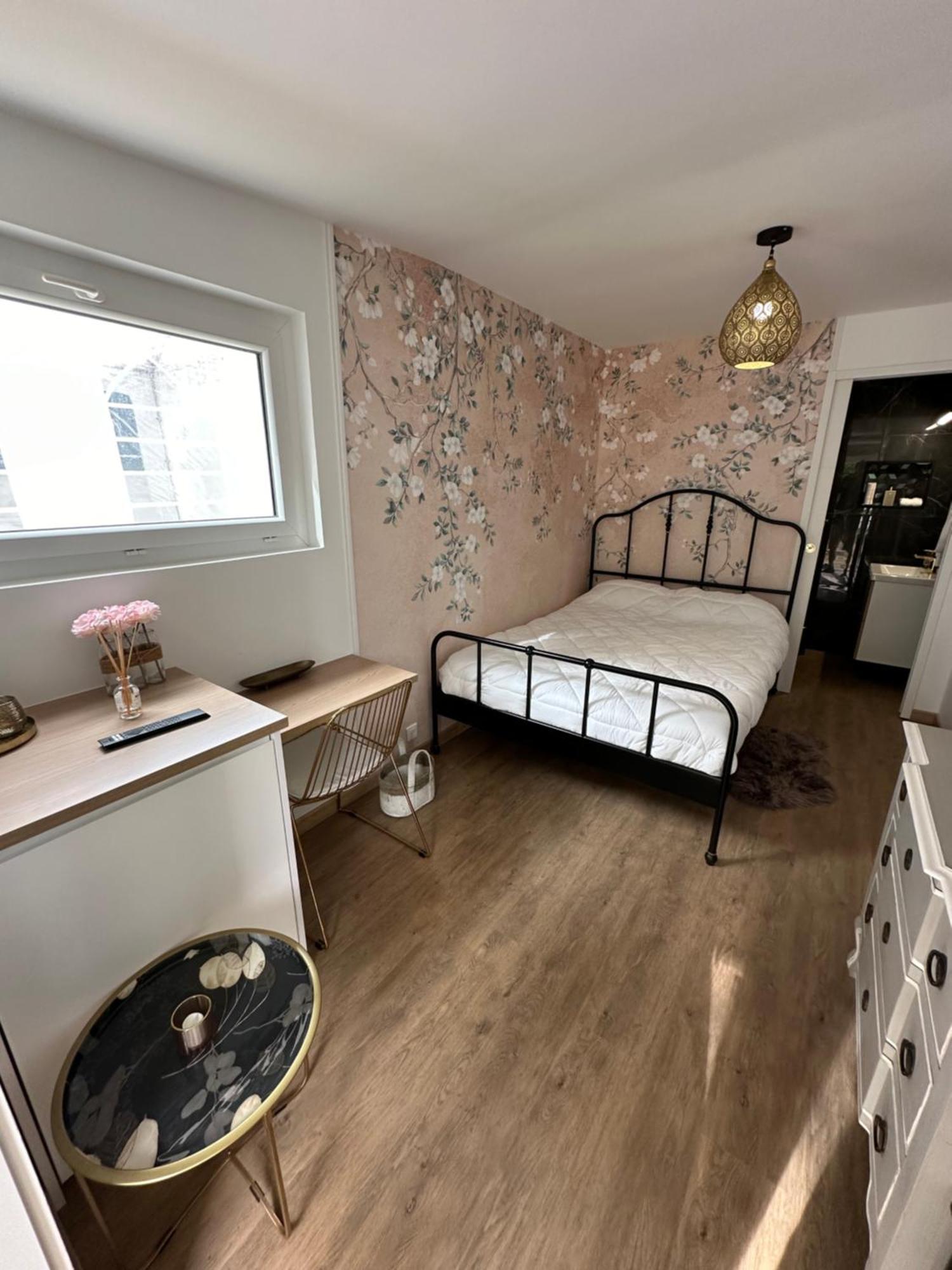 Chambre Proche De Disneyland Paris Coutevroult Luaran gambar